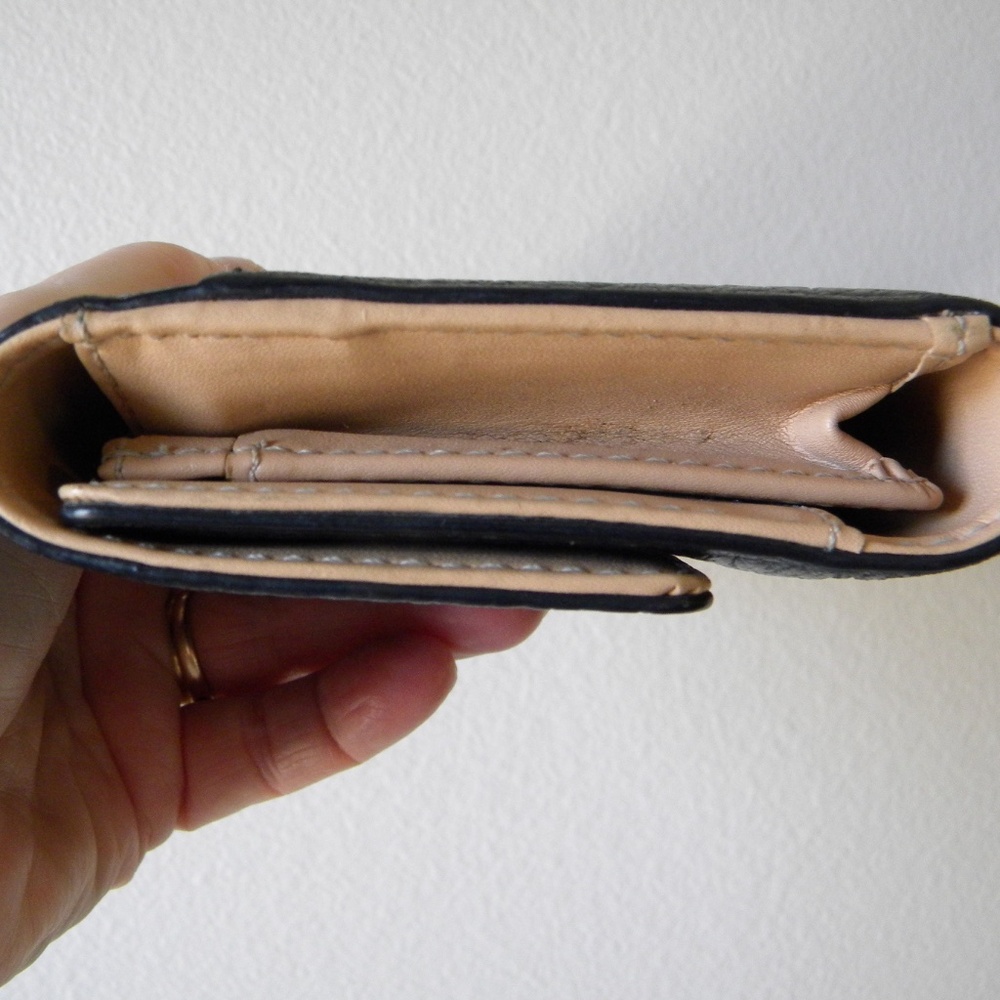 KATE SPADE wallet - Picture 8 of 14